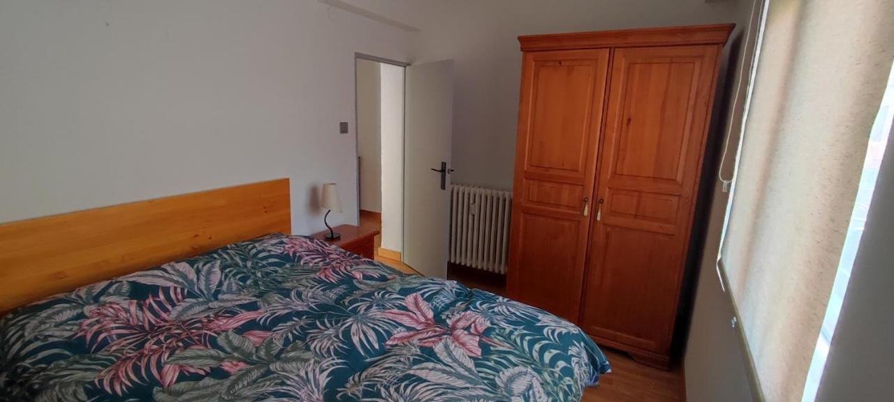 Apartamento en zona céntrica y tranquila. Pampelune Extérieur photo